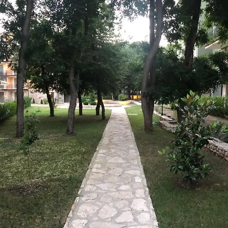 Rabi Park Apartment *
