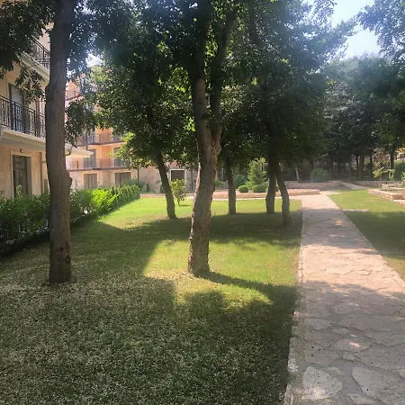 Rabi Park Apartment Varna